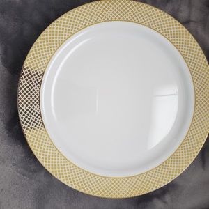 Wedding dinner plates